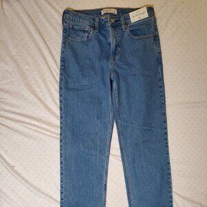 NWT Abercrombie & Fitch Mid-Rise 90's Straight Jeans, Dark Marble, 27 Regular